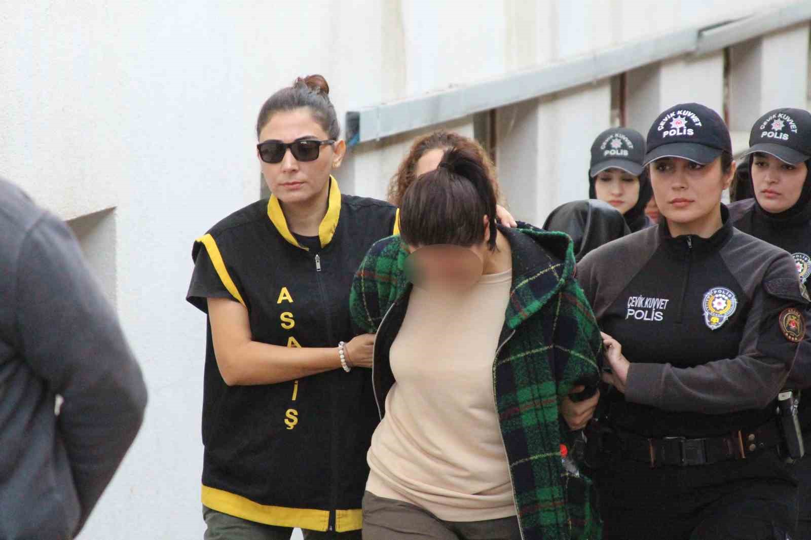 muteahhitleri 19 milyon lira dolandiran sebeke cokertildi 23 ilde dev operasyon 4