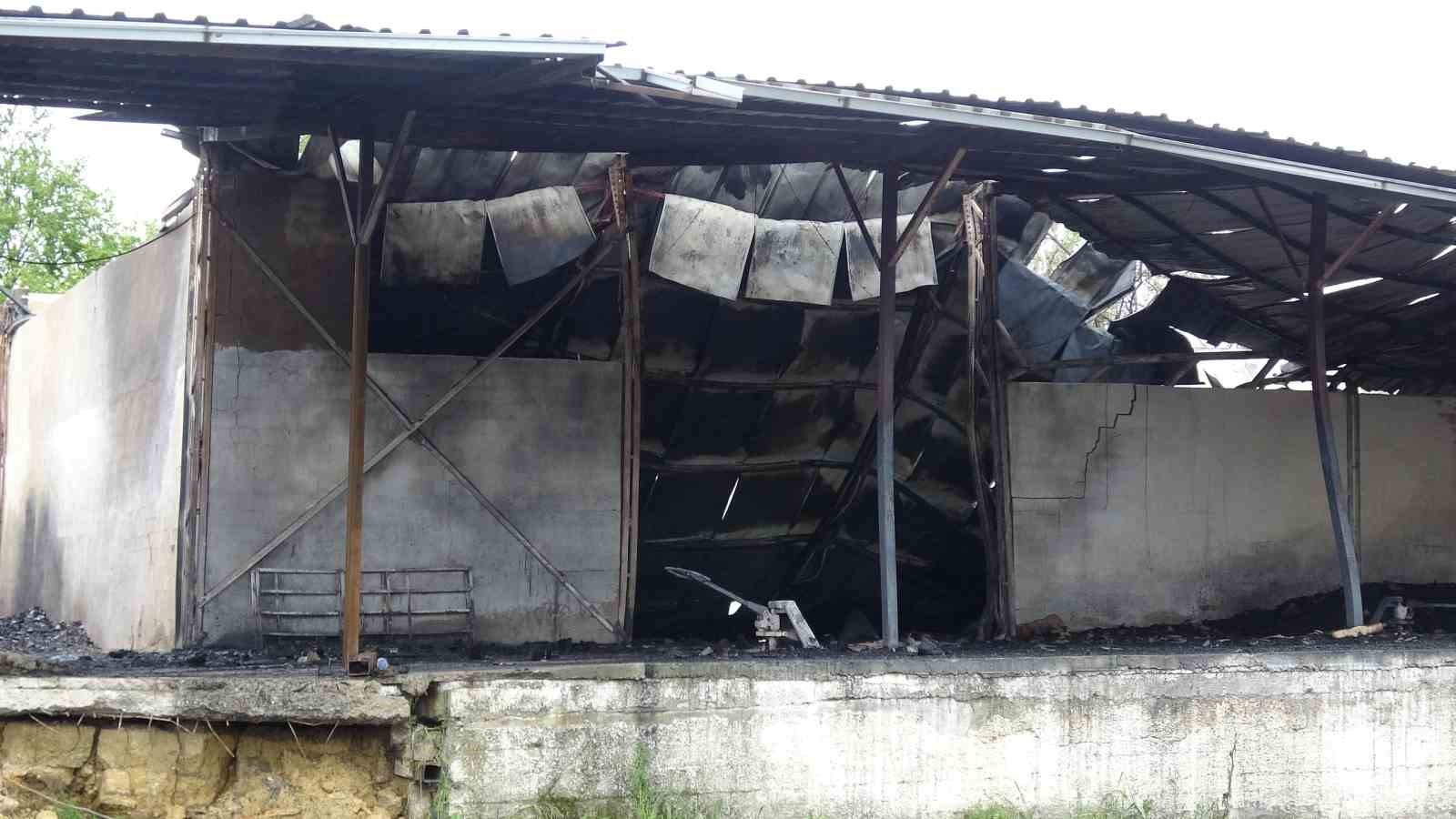 muz deposundaki yanginin zarari gun agarinca ortaya cikti 3