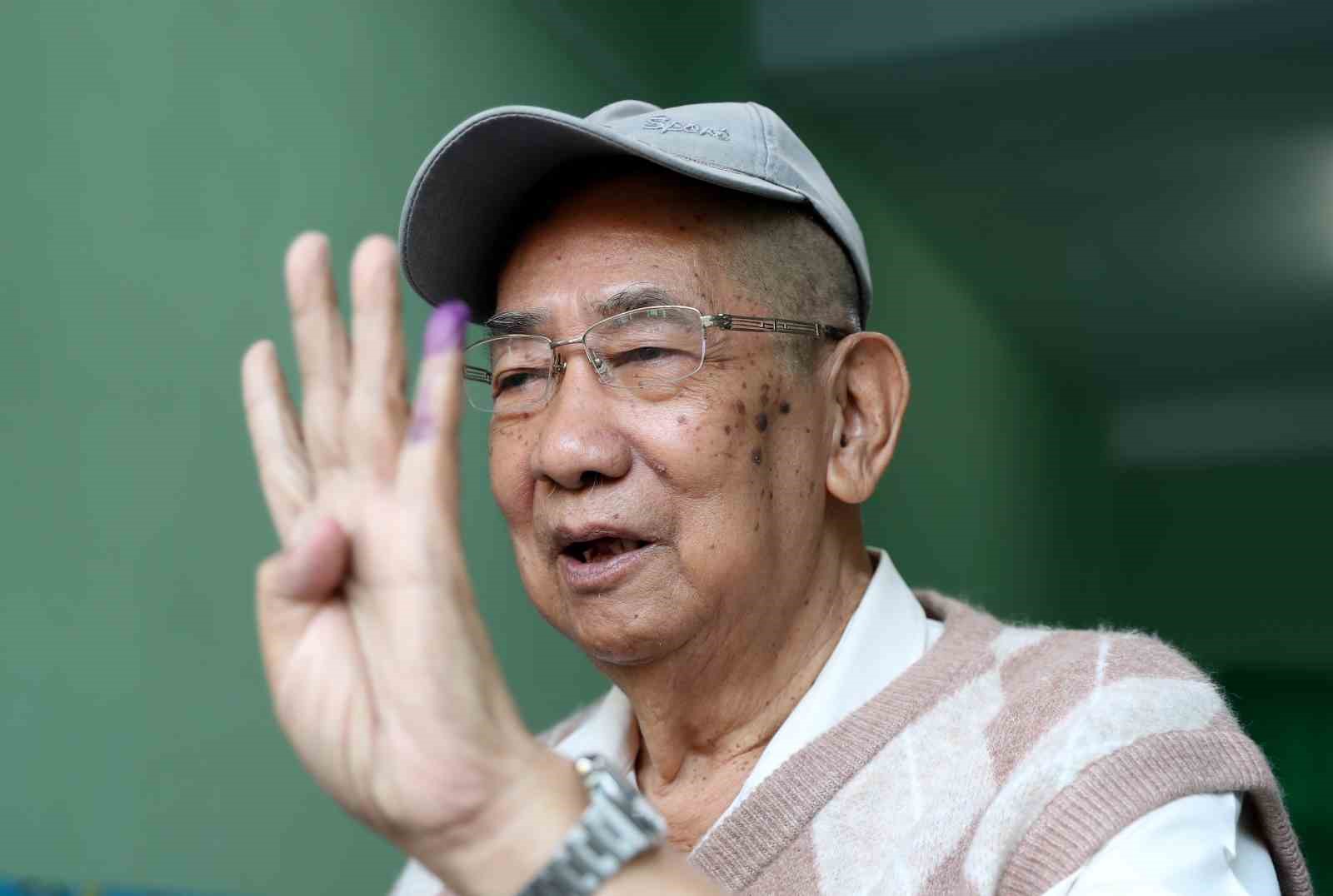 myanmarda halk parlamento seciminin ikinci turu icin sandik basinda 14 QMEp929U
