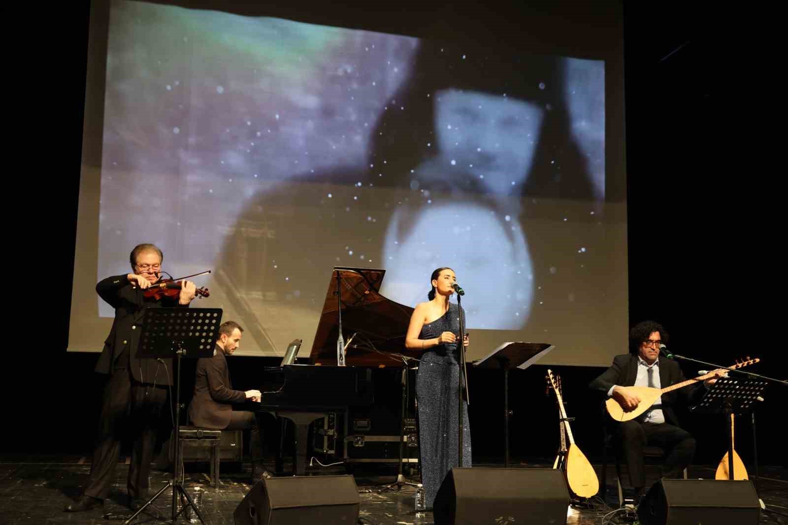 n zim hikmet 124 yasinda niluferde konserle anildi 1 uMPlycEU