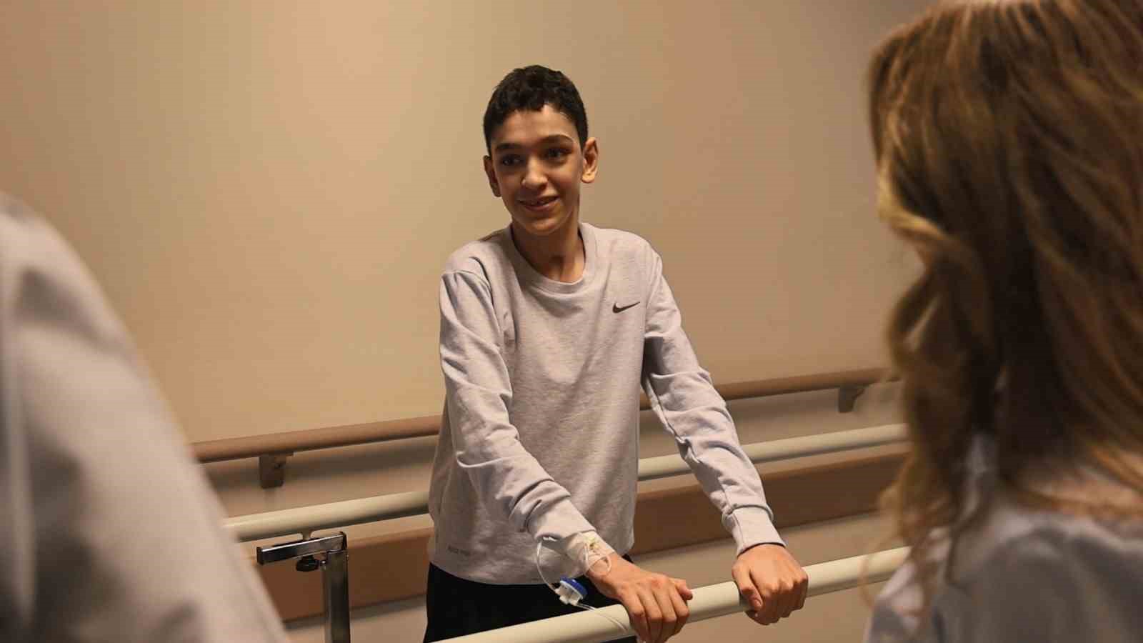 nadir gorulen hastaliga yakalanmisti basarili ameliyatlarin ardindan sagligina kavustu 3