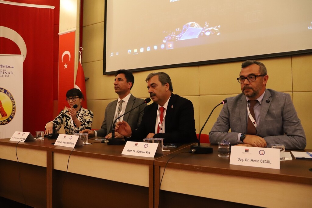 ’Nadir Toprak Elementleri Çalıştayı’, bilim dünyasını Kütahya’da buluşturdu 4 nadir toprak elementleri calistayi bilim dunyasini kutahyada bulusturdu 0 Iu1bsDJ3
