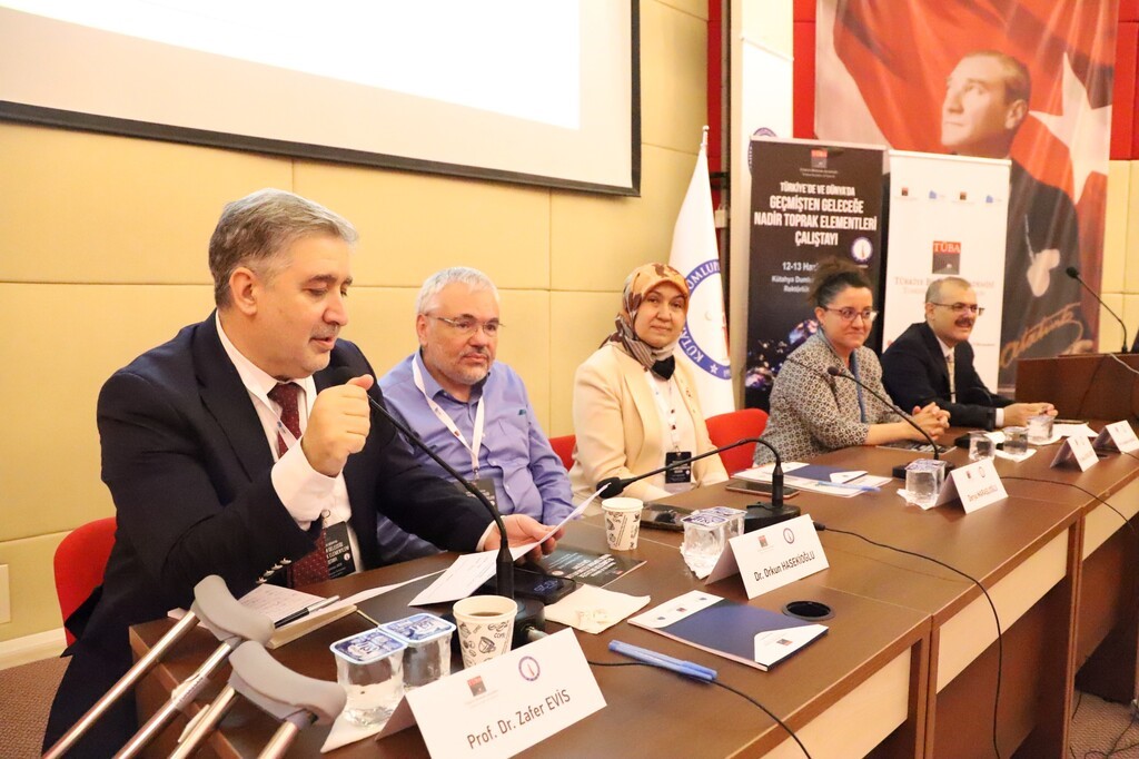 ’Nadir Toprak Elementleri Çalıştayı’, bilim dünyasını Kütahya’da buluşturdu 5 nadir toprak elementleri calistayi bilim dunyasini kutahyada bulusturdu 1 G4gvGZjv