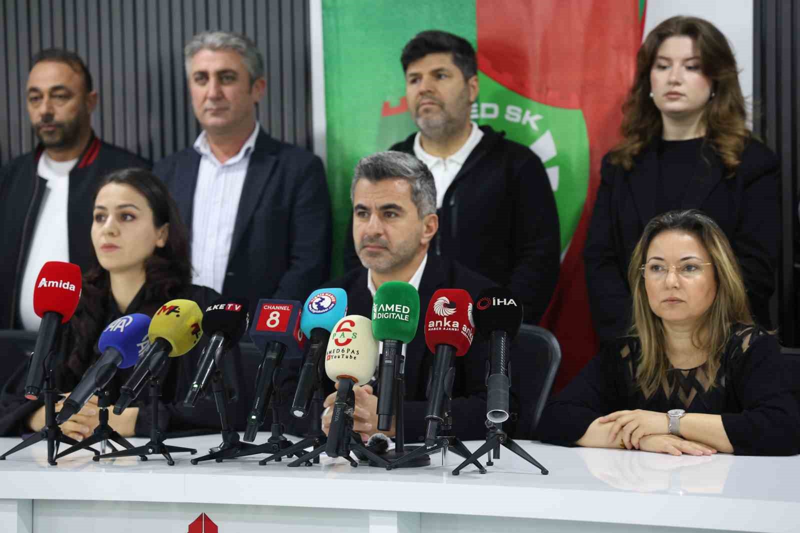 nahit eren amedspor suskun kalmayacak 1 1y2Czbe6
