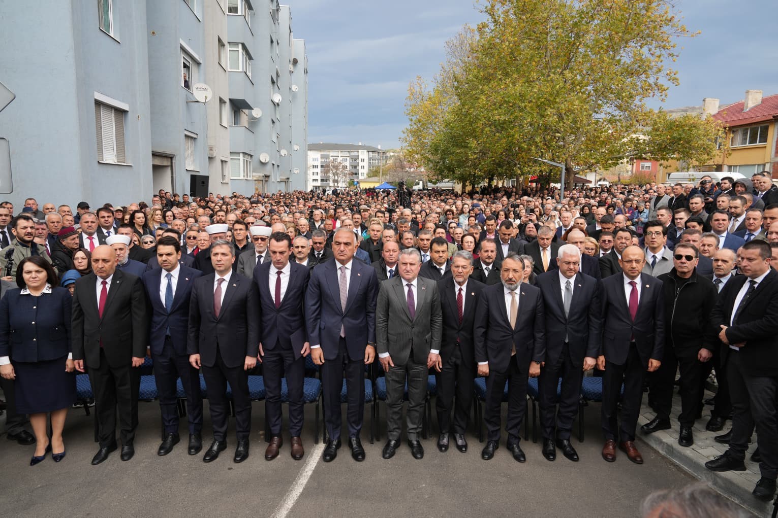 naim suleymanoglunun dogdugu ev restorasyon calismasinin ardindan acildi 6 fNIldsBU