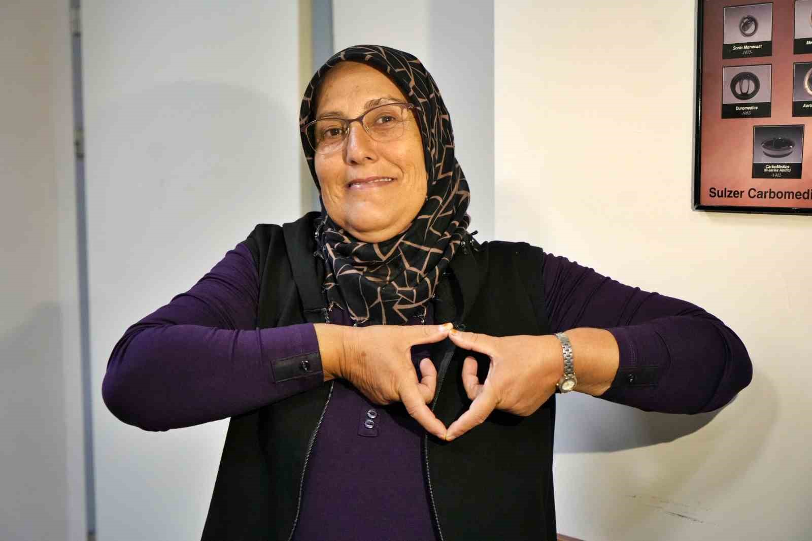 Nakilden önce ’Ölüme gidiyorsun’ diyenlere aldırmadı şimdi torunlarına bakıyor 4 nakilden once olume gidiyorsun diyenlere aldirmadi simdi torunlarina bakiyor 0 D4vfRUYa
