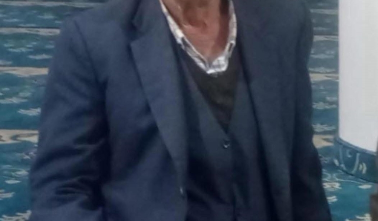 namazdan-cikarken-aracin-carptigi-yasli-adam-hayatini-kaybetti-yBgQJRFh.jpg