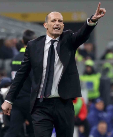 napolide-yeni-teknik-direktor-massimiliano-allegri-4GcqqOsf.jpg
