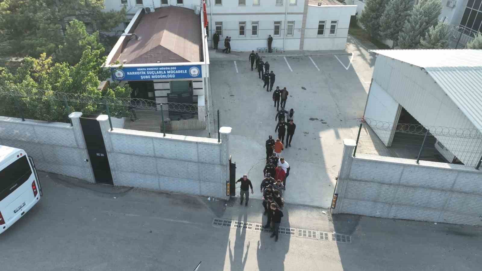 narkokapan konya operasyonu 424 tutuklama 2 DmbSNuPO