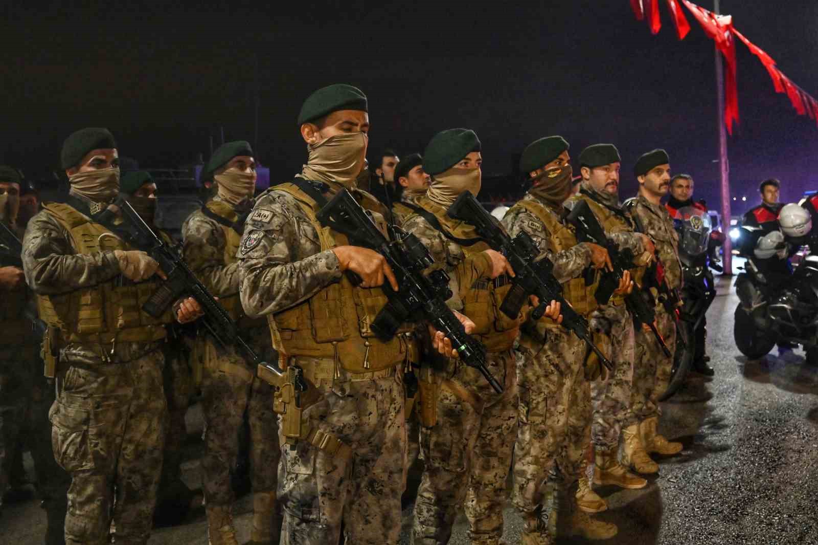 narkokapan operasyonu 455 tutuklama 3 v6O5sp2J