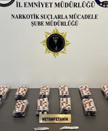 narkotik-operasyonunda-4-ilcede-uyusturucu-madde-ele-gecirildi-8-kisi-yakalandi-r6lvBZOh.jpg