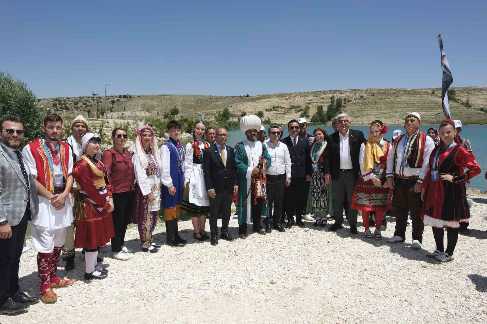 Nasreddin Hoca’nın mayası bu kez birlik ve kardeşlik için çalındı 4 nasreddin hocanin mayasi bu kez birlik ve kardeslik icin calindi 0