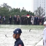 nato-heyetinden-anitkabire-ziyaret-OXjzxqih.jpg
