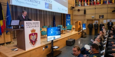 nato-ilk-biyoteknoloji-konferansini-gerceklestirdi-tarihi-bir-toplanti-ErfcHyqU.jpg