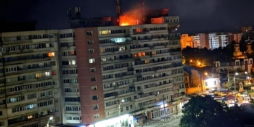 nato-uyesi-romanyadaki-bir-apartmana-rus-ihasi-isabet-etti-2-yarali-YVOMDPyK.jpg