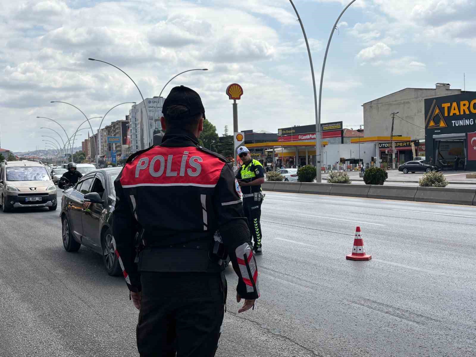 nato zirvesi kapsaminda ankaradaki trafik denetimleri devam ediyor 1 4SdXrYqd