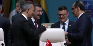 nato-zirvesinde-cumhurbaskani-erdoganin-kalemine-yakin-inceleme-tzZ4JgEi.jpg