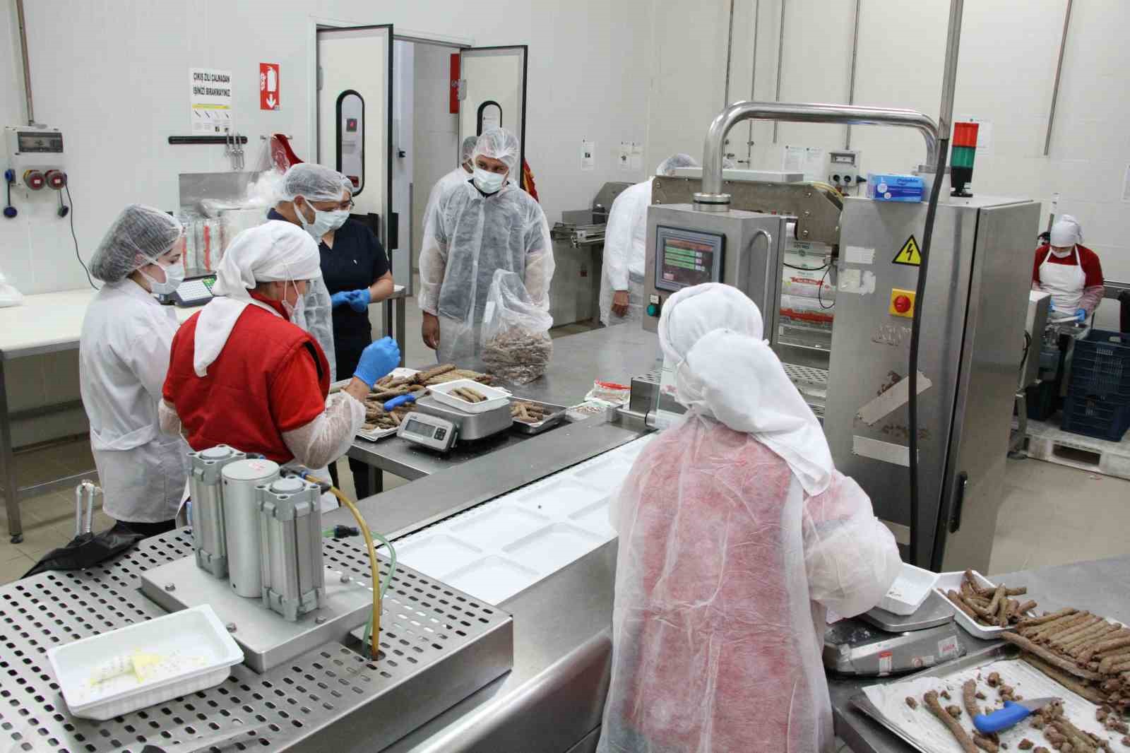 NATO zirvesine Tire’den köfte siparişi 7 nato zirvesine tireden kofte siparisi 3 1GaLNVzC