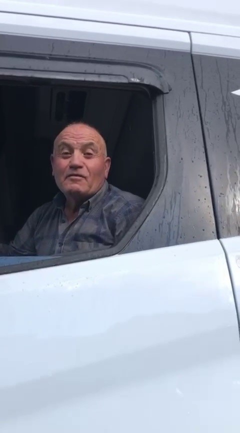 navigasyon magduru tircinin konumdaki o kadin beni getirdi diyerek kendini savunmasi gulumsetti 0 kXdGCYwT