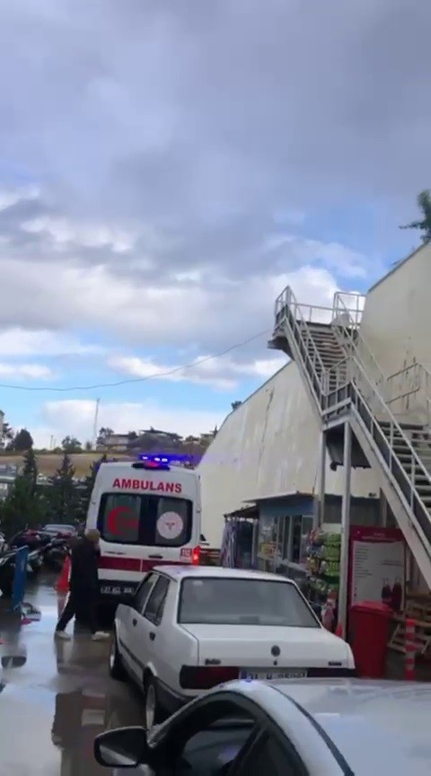 navigasyon magduru tircinin konumdaki o kadin beni getirdi diyerek kendini savunmasi gulumsetti 3 IwXsUYFK