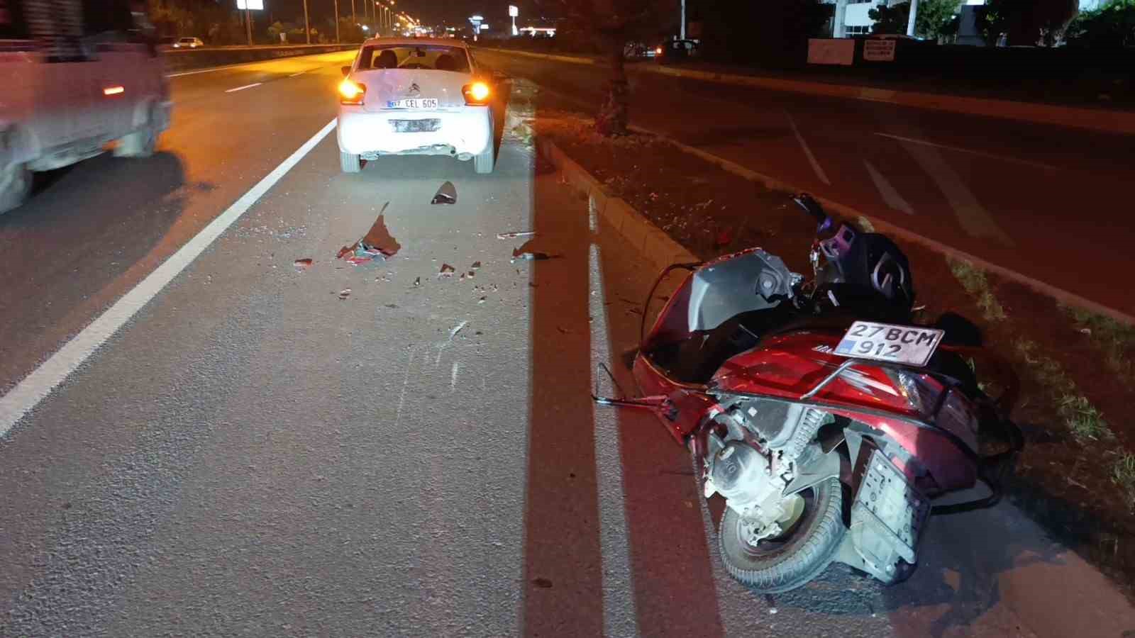 Navigasyona bakmak için duran otomobile çarpan motosiklet sürücüsü yaralandı 4 navigasyona bakmak icin duran otomobile carpan motosiklet surucusu yaralandi 0 Vn5QjuMT
