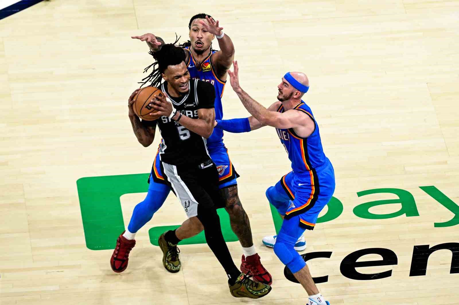 nbada finalin adi new york knicks san antonio spurs 2 EGLViiLl