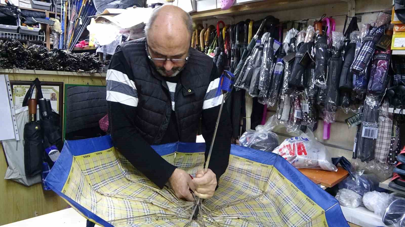 ne tamir ne satis kaldi kocaelinin son semsiye ustasi ayakta kalmaya calisiyor 3 7hZaFhye