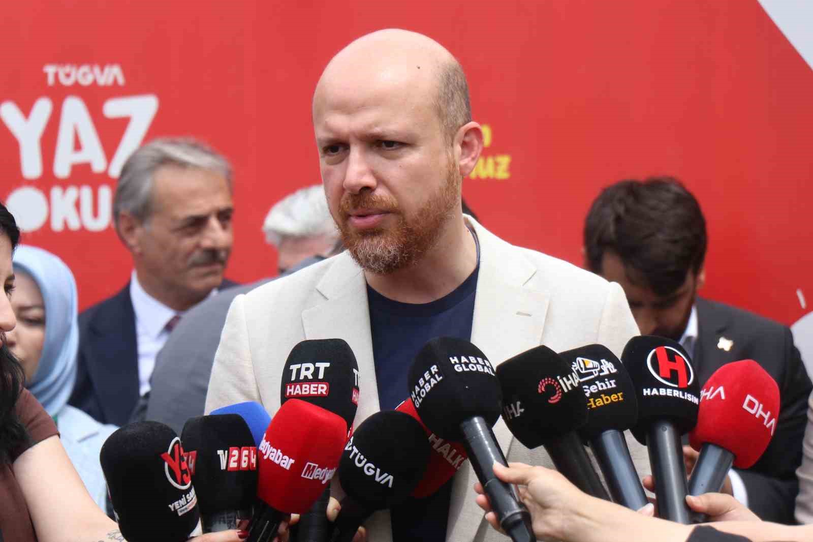 necmettin-bilal-erdogandan-genclere-dunyaya-damgasini-vuran-turkiyeyi-sizler-insa-edeceksiniz-d1c6UcG4.jpg