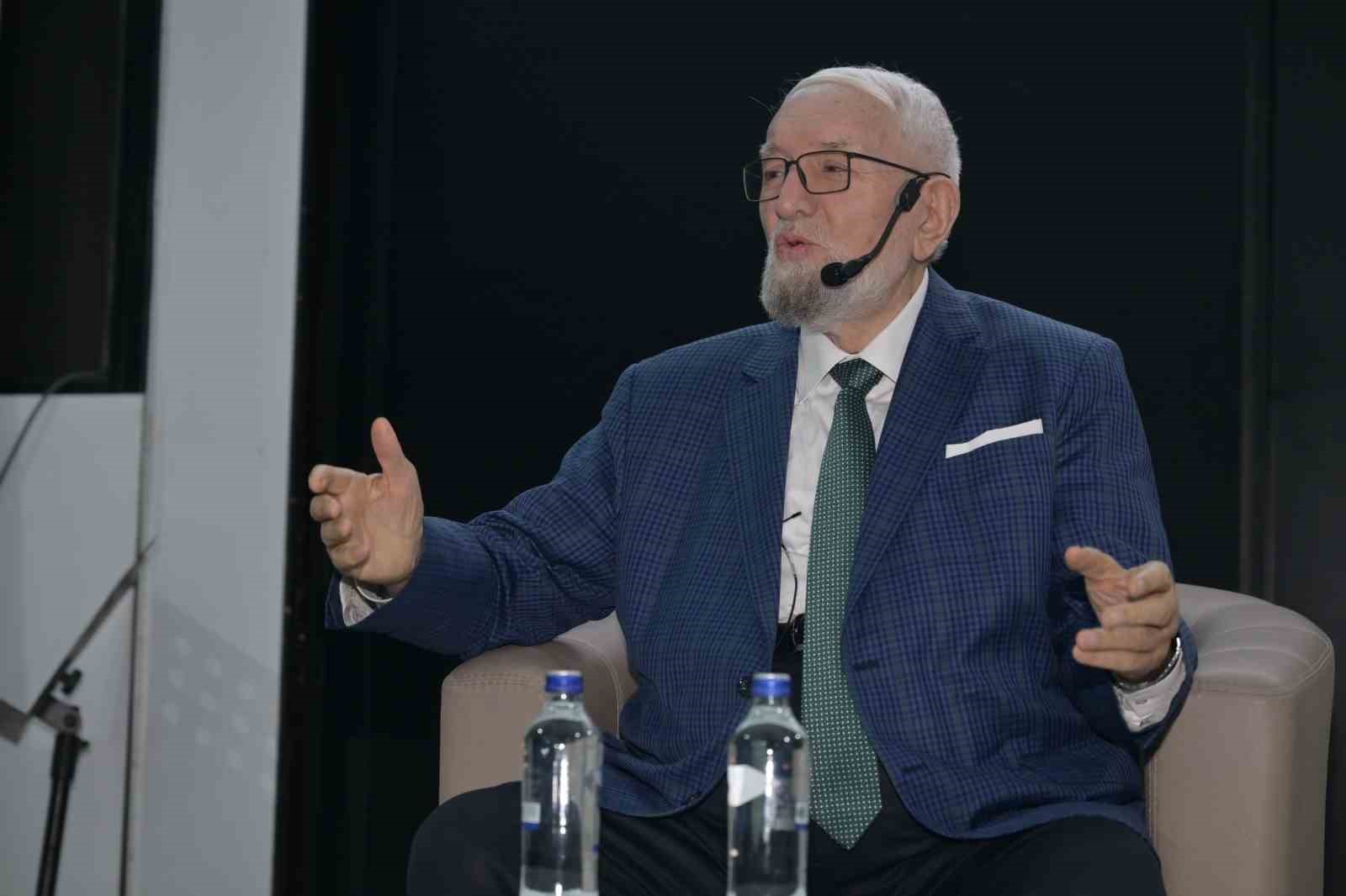 necmettin nursacan esenyurtta vatandaslarla bulustu 1 rKAG8V8T