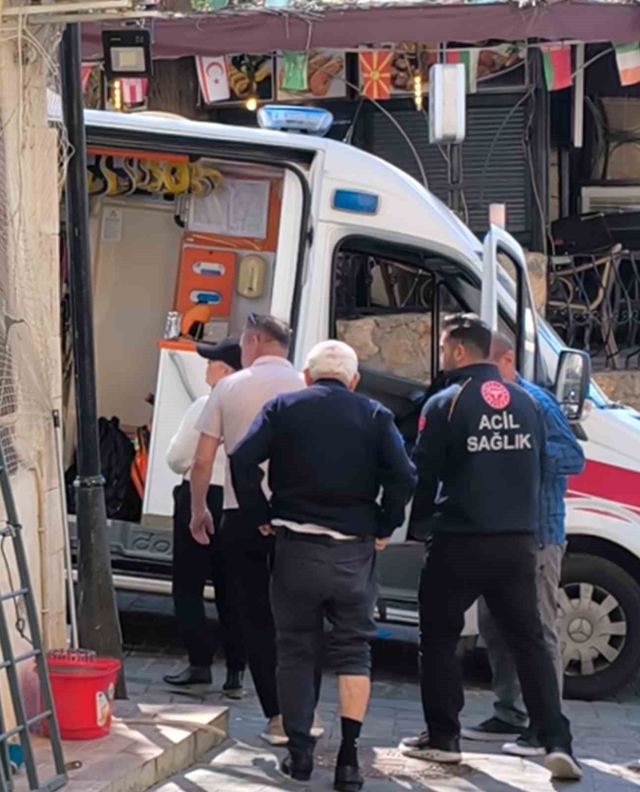 neden video cekiyorsun tartismasi kanli bitti 3 yarali 11 7AjPqj2J