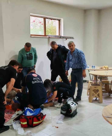 nefes-borusuna-yemek-kacan-yasli-adamdan-aci-haber-trICADi7.jpg