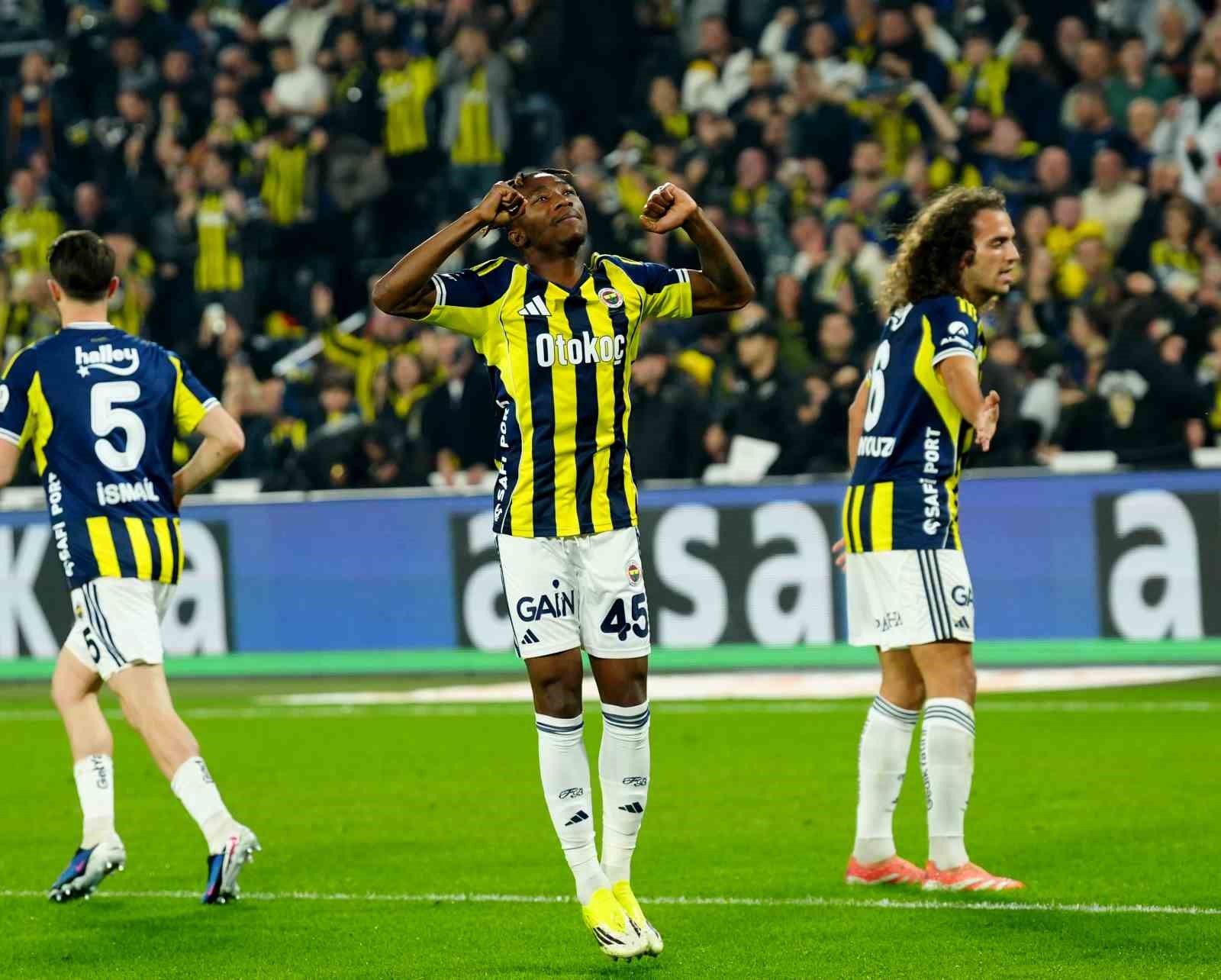 nene bu sezonki 4 golune ulasti 0 Pc2zzXtY