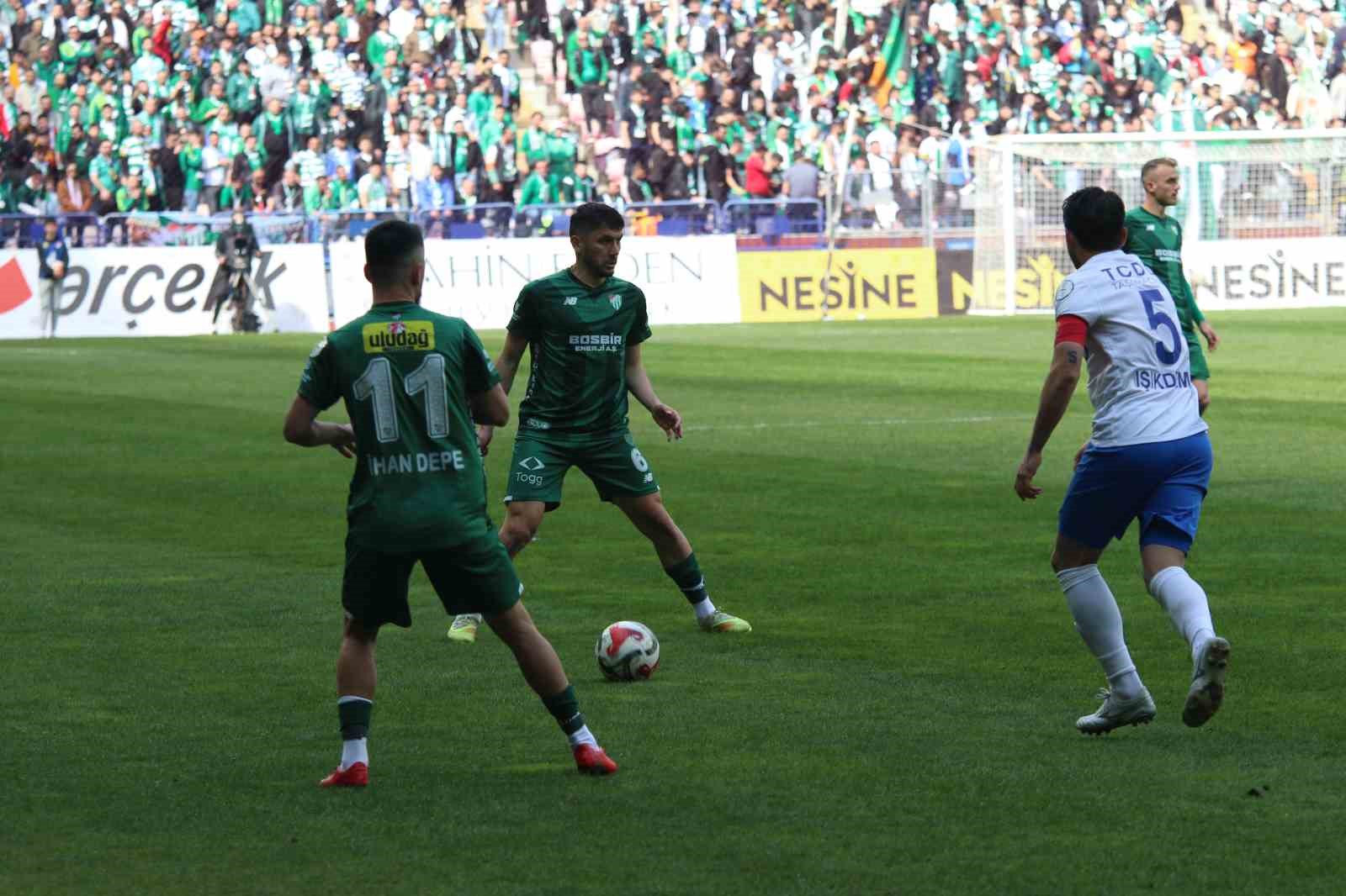 Nesine 2. Lig: Ankara Demirspor: 0 - Bursaspor: 1 (İlk yarı) 9 nesine 2 lig ankara demirspor 0 bursaspor 1 ilk yari 5 GmQzfkJK