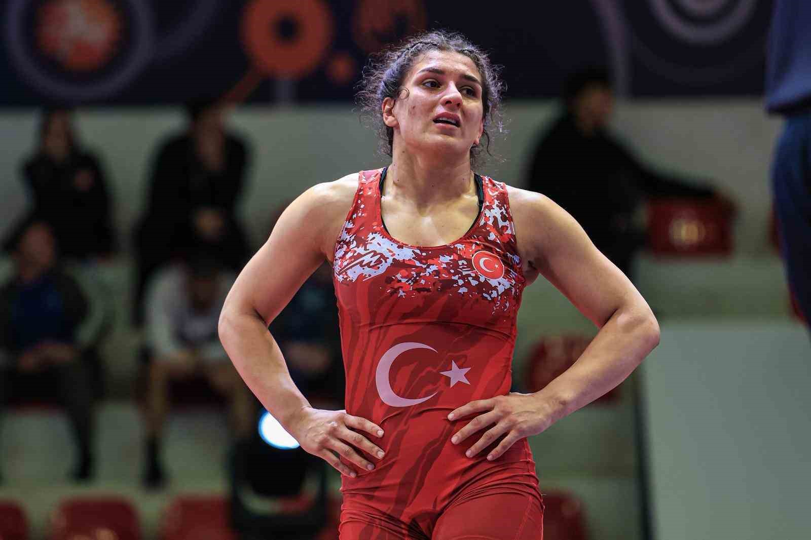 nesrin bastan bronz madalya 0 1rj9bHS8