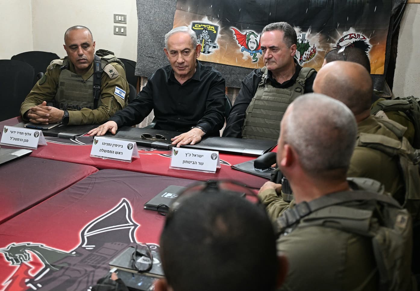 netanyahu lubnanin guneyindeki israil askerleriyle bir araya geldi 0 NPgMEGi6