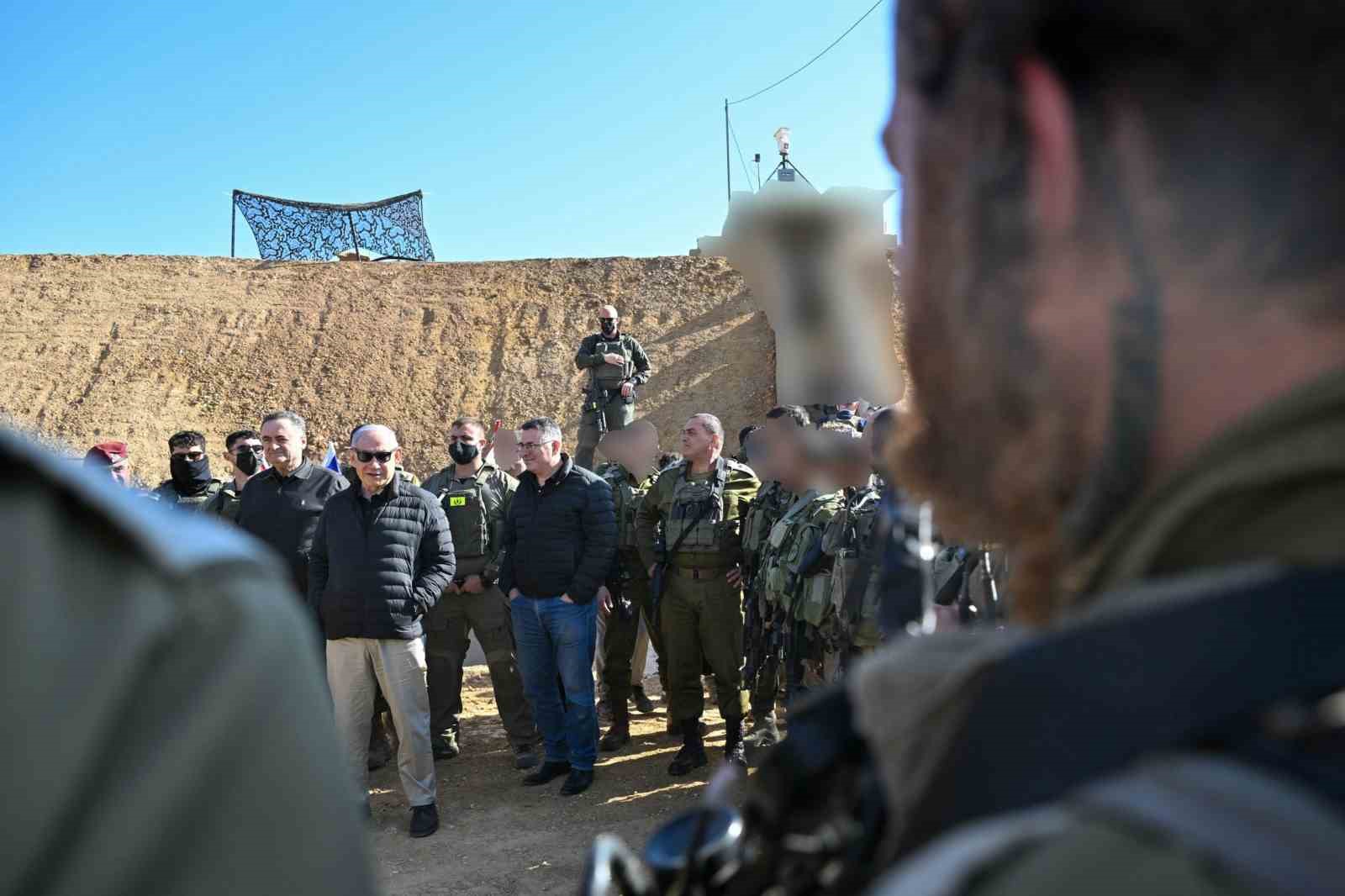 netanyahu suriyenin guneyinde israil isgali altindaki bolgeye gitti 2