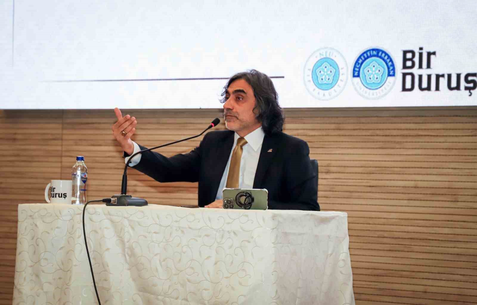 neude modern dunyada durus sahibi olmak konusuldu 3 ssQ7sgP7