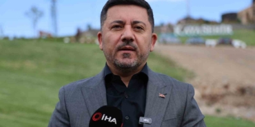 nevsehir-belediye-baskani-rasim-ari-yeniden-ak-partiye-katiliyor-FkPB4usk.jpg