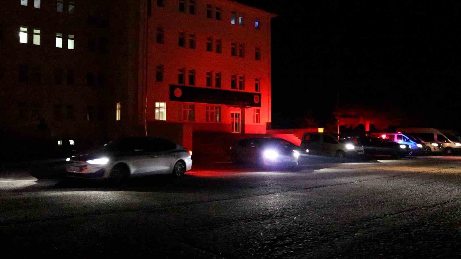 nevsehir il jandarma komutanligindan 3 ilde operasyon 4 gozalti 1 v6CPh1cd