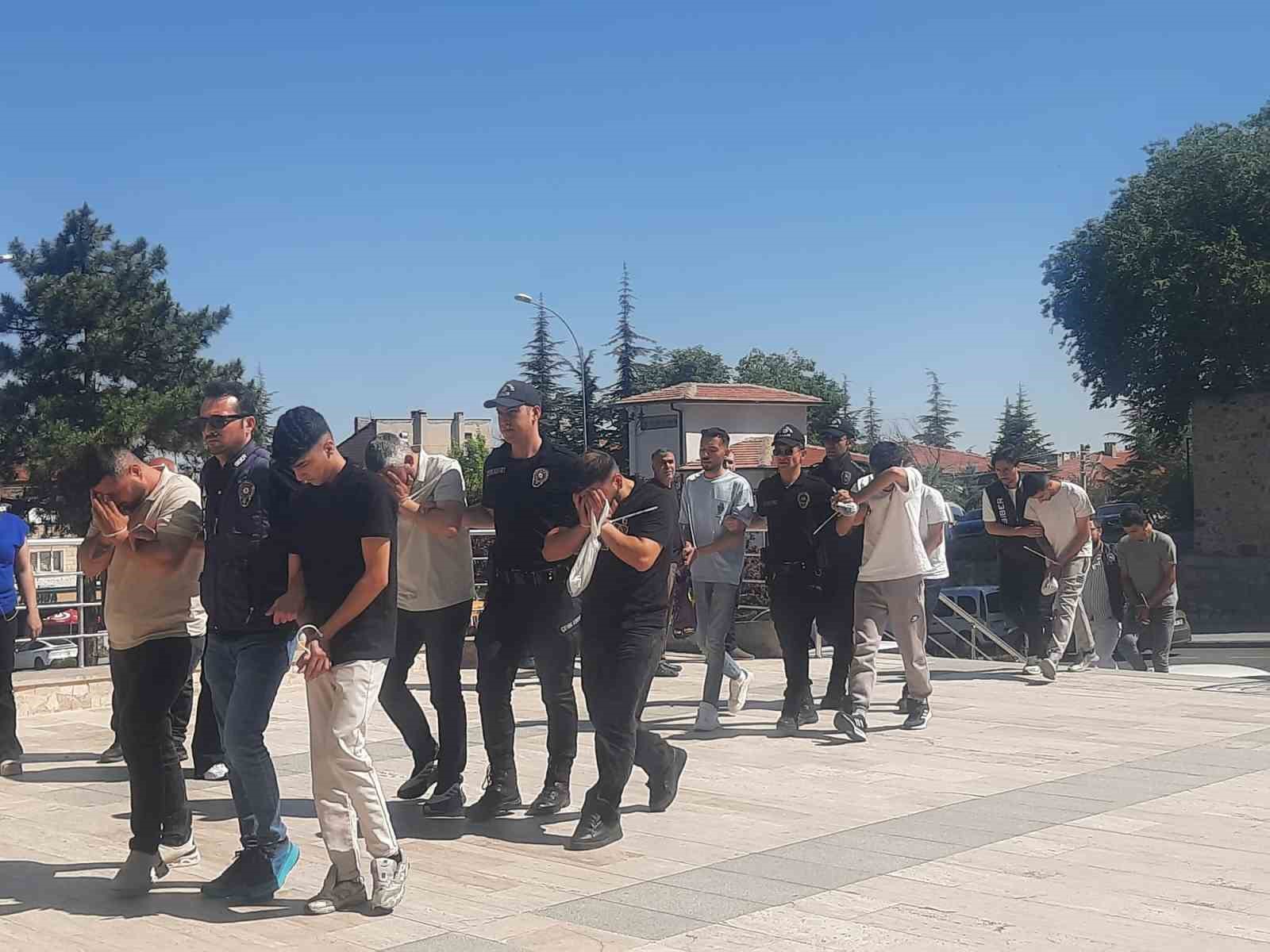 nevsehir merkezli 120 milyon liralik dolandiricilik operasyonunda 41 gozalti 1 RA3OPrUD