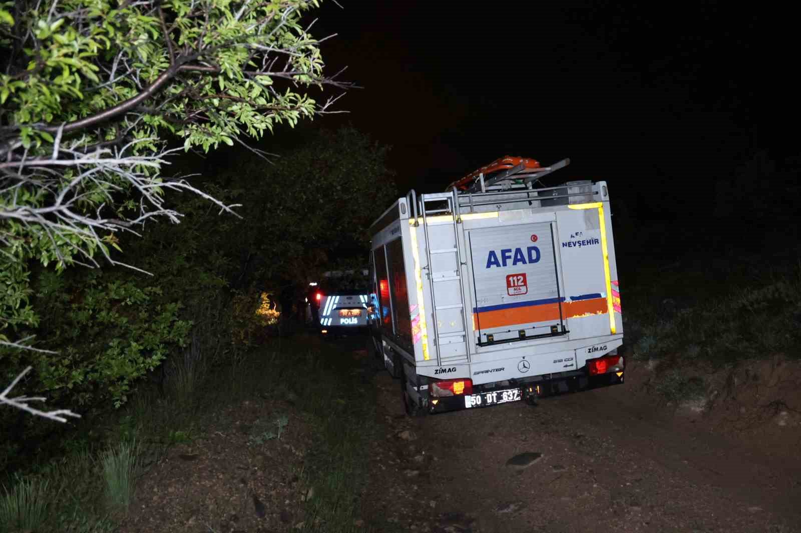 nevsehirde 1230 rakimli tepede mahsur kalan kadin kurtarildi 6 OY2lt91i