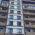 nevsehirde-5-kattan-dusen-2-yasindaki-cocuk-hayatini-kaybetti-gGIjE4R8.jpg