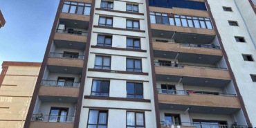 nevsehirde-5-kattan-dusen-2-yasindaki-cocuk-hayatini-kaybetti-gGIjE4R8.jpg