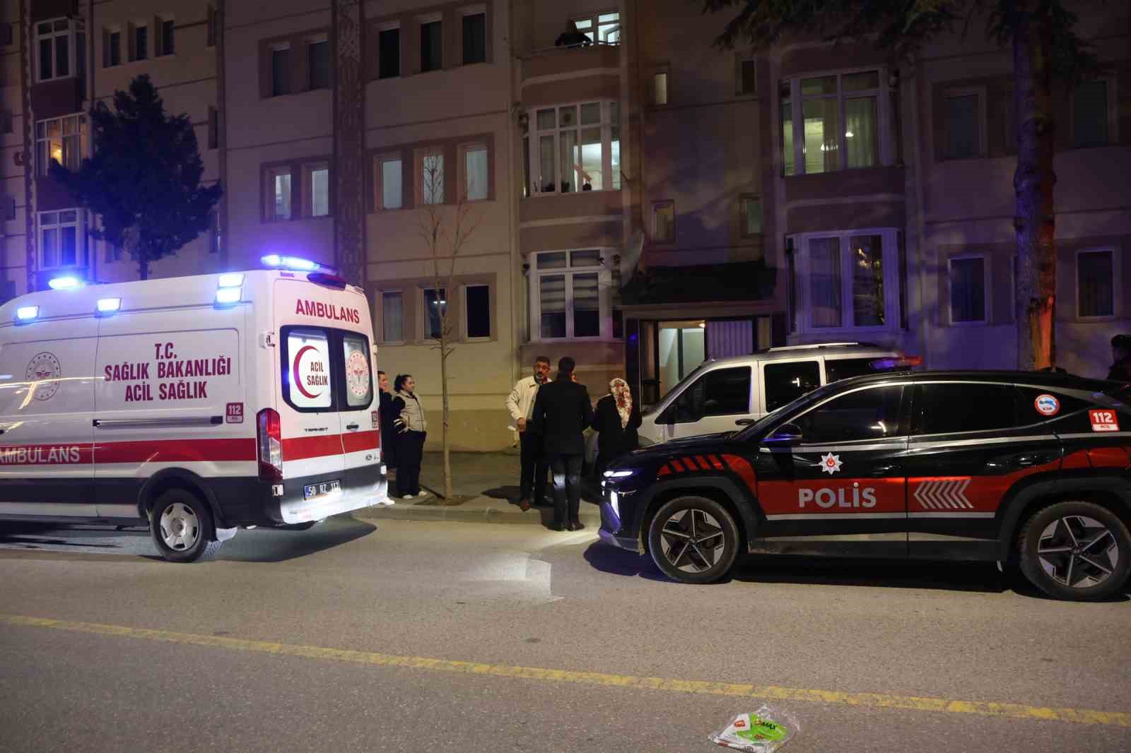 Nevşehir’de aile faciası: Eşini öldürdü, kendisi ağır yaralı 5 nevsehirde aile faciasi esini oldurdu kendisi agir yarali 1 efkMVDcL