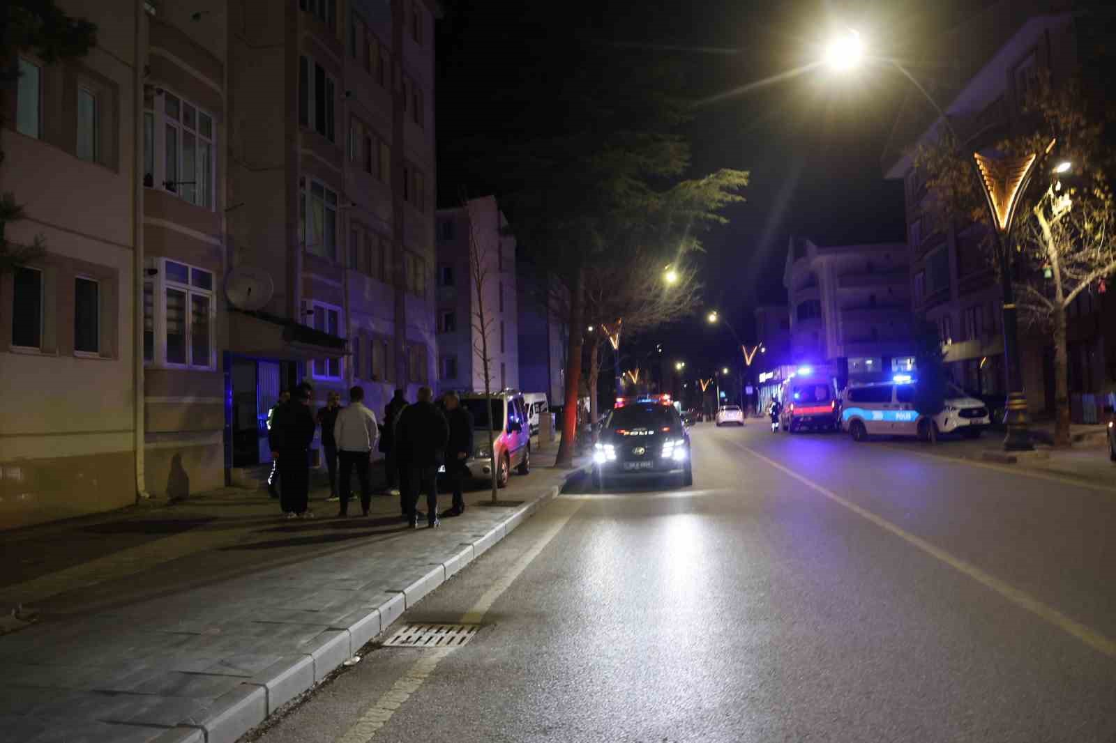 Nevşehir’de aile faciası: Eşini öldürdü, kendisi ağır yaralı 6 nevsehirde aile faciasi esini oldurdu kendisi agir yarali 2 ekrwkdz6