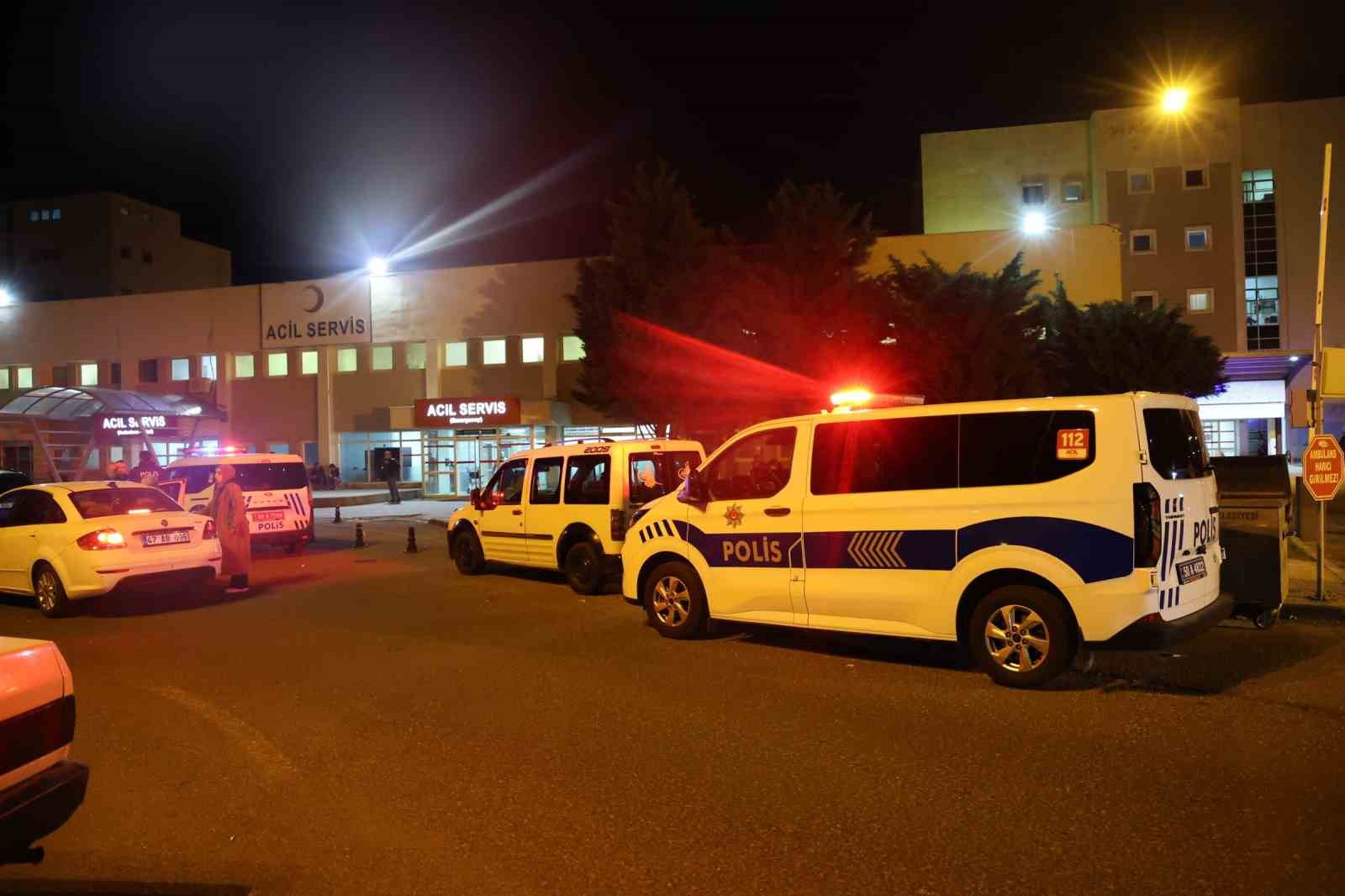 nevsehirde ambulans cagrilan evdeki bicakli kavgada saglik personeli mahsur kaldi 2 chk92W4R