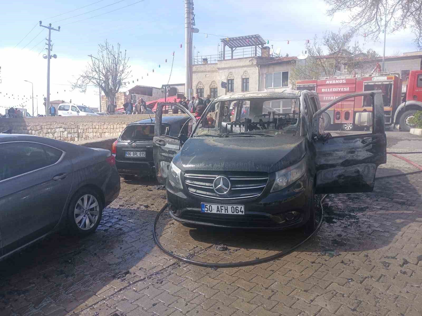 Nevşehir’de araç yangını: 3 araç hasar gördü 4 nevsehirde arac yangini 3 arac hasar gordu 0 ge391f3b