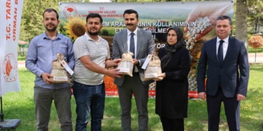 nevsehirde-ciftcilere-22-ton-tohumluk-kuru-fasulye-dagitildi-deKczH23.jpg