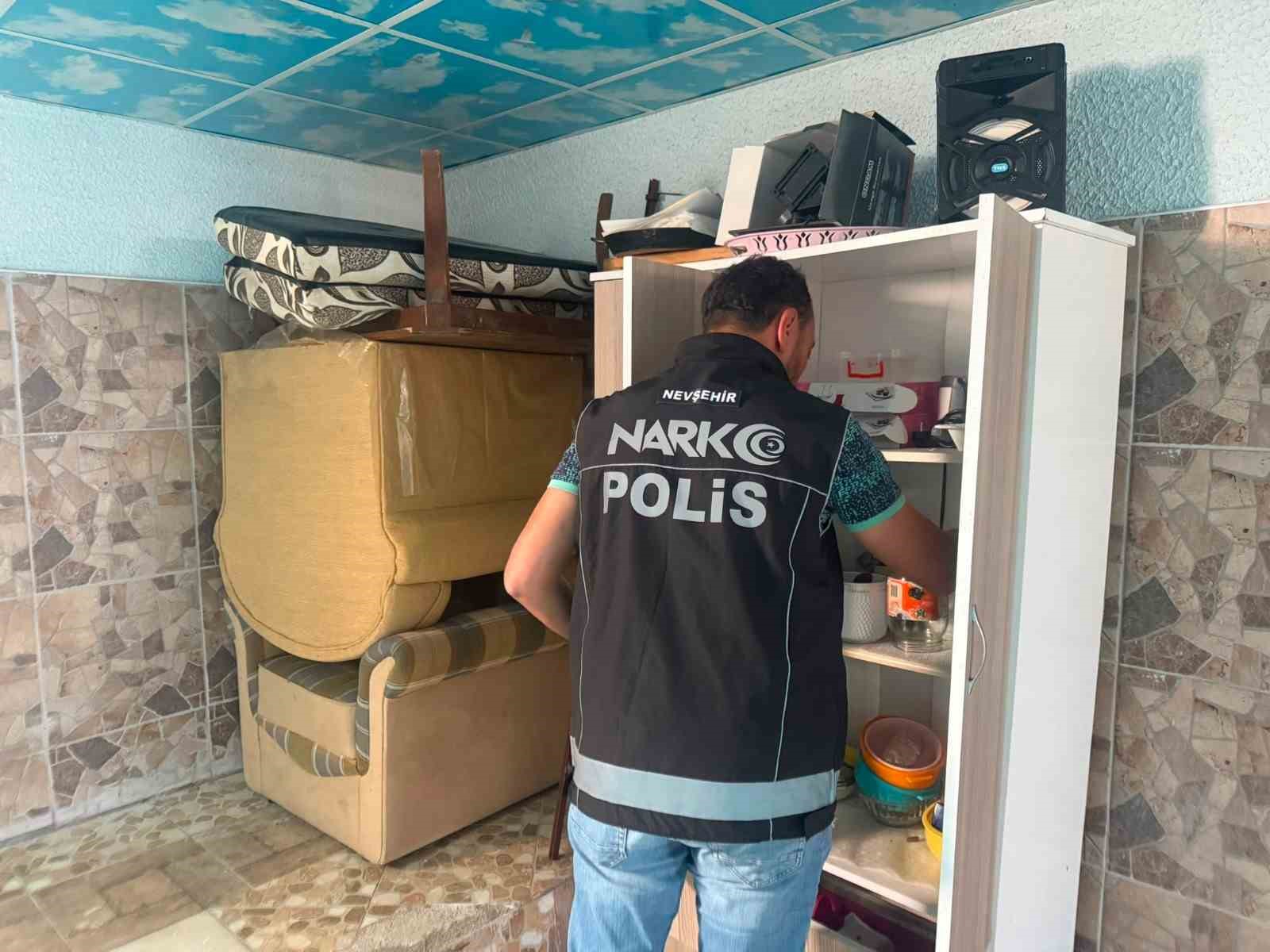 nevsehirde narkotik operasyonu 11 gozalti 0 nLOHdQ7f