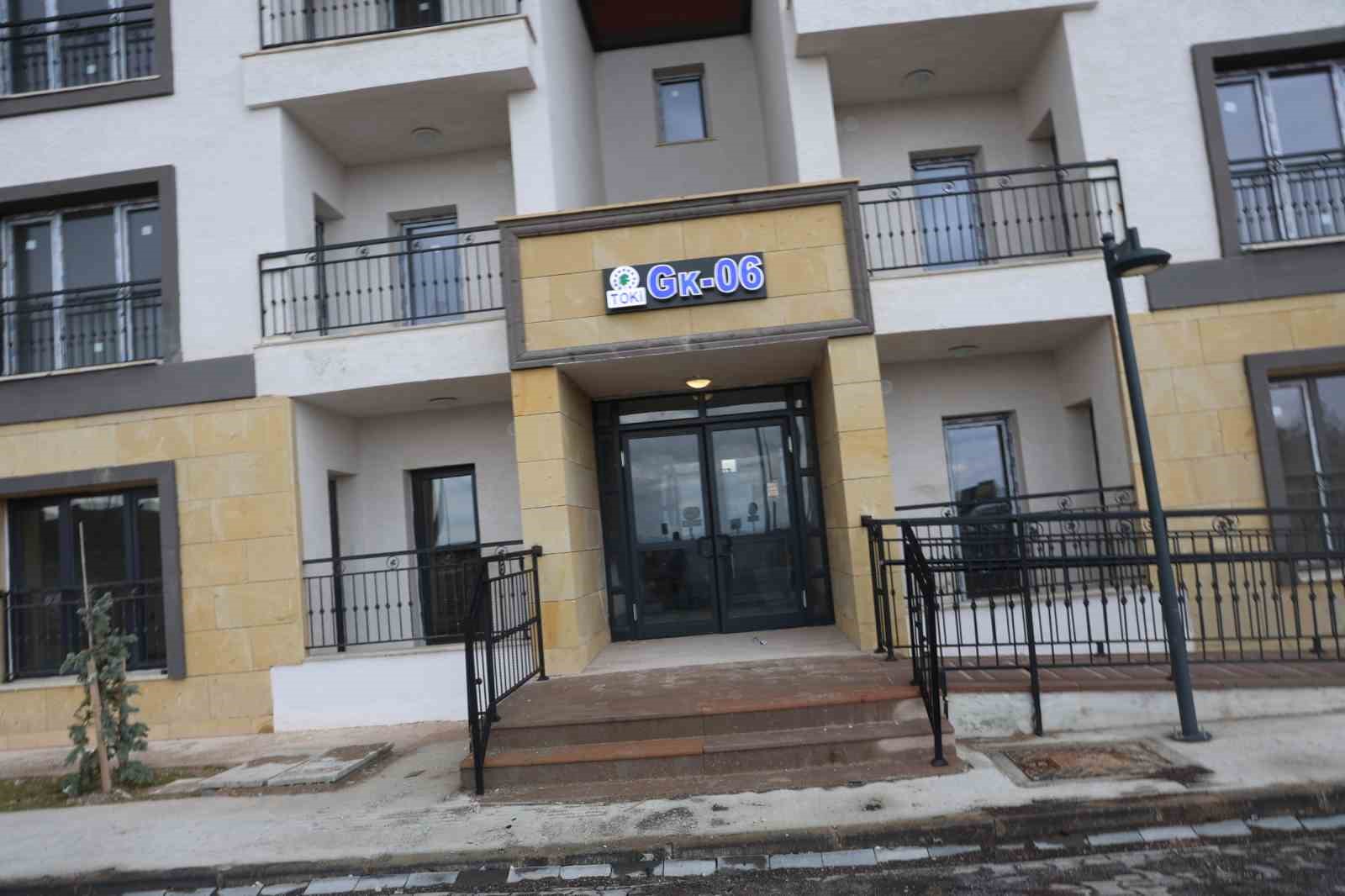 nevsehirde toki konutlari hak sahiplerine teslim edildi 2 q2P7AIjP